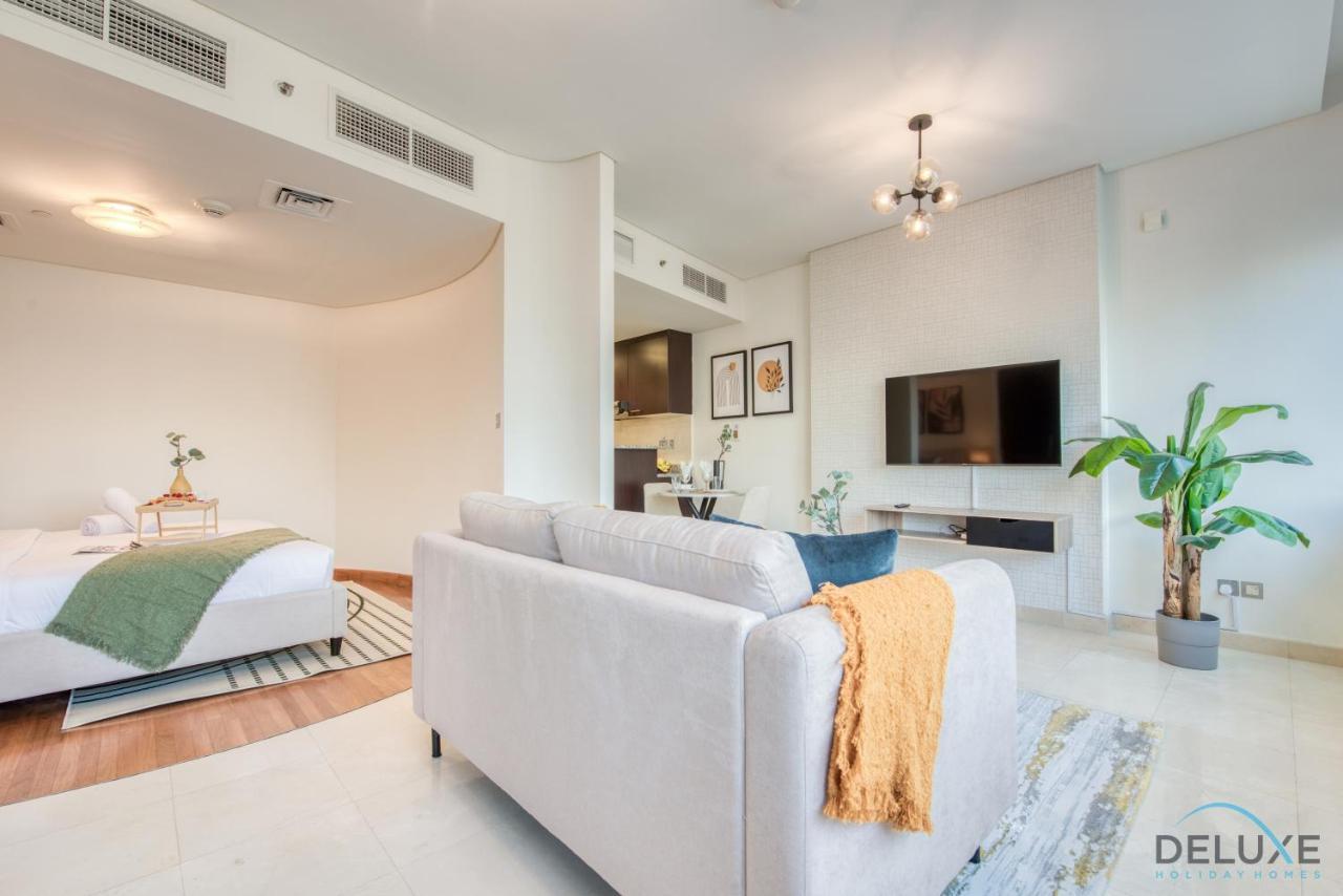 Unbeatable Rate Stylish 1Br With Balcony Near Metro By Deluxe Holiday Homes Ντουμπάι Εξωτερικό φωτογραφία