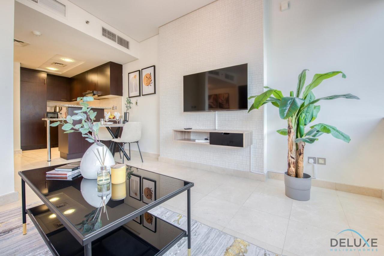 Unbeatable Rate Stylish 1Br With Balcony Near Metro By Deluxe Holiday Homes Ντουμπάι Εξωτερικό φωτογραφία
